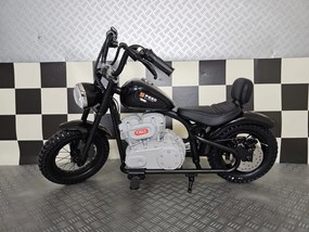 Mota para crianças Chopper 24V Assento em pele, rodas borracha, Luzes Preta