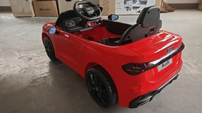AIYAPLAY Carro Elétrico para Crianças 12V Audi A5L com Controle Remoto, Bateria de Lítio, 2 Motores, Vermelho | Aosom Portugal