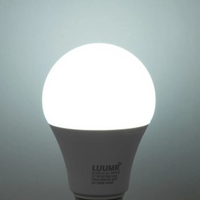 Lâmpada LED inteligente E27 regulável A60 9W 806 lm 2700K-6500K