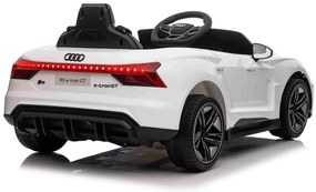 Carro elétrico para crianças Audi RS E-tron GT 12V, controlo remoto, USB / AUX, Bluetooth, bateria de lítio, luzes LED licença ORIGINAL Branco
