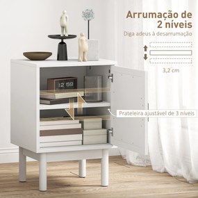 Mesa de Cabeceira com Porta de Vime Prateleira Ajustável e Pés de Madeira Estilo Boémio Mesa Auxiliar 40x35x58 cm Branco
