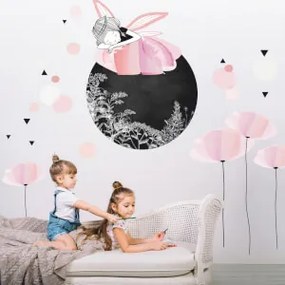 Autocolante de parede de sonho – Menina com saia de flores e lua adormecida