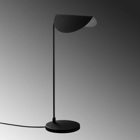Candeeiro de Mesa Corner – Preto – 30 x 18 x 57 cm
