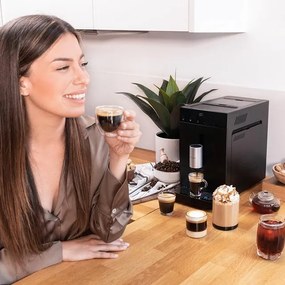 Máquina de café superautomática Cremmaet Compact