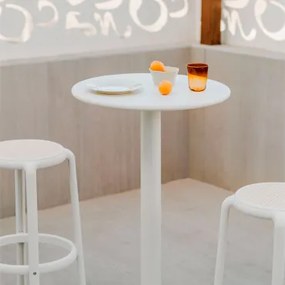 Conjunto De Mesa Alta Redonda Ø60 Cm Em Ferro Mizzi E 2 Bancos Altos De Jardim Em Polipropileno Omara Gardénia Branco - Sklum