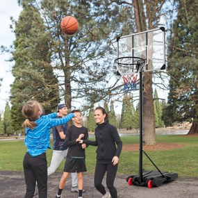 Cesto de basquetebol portátil Sistema de altura ajustável para crianças e adultos com tabela inquebrável Base insuflável Base almofadada Rodas de tran